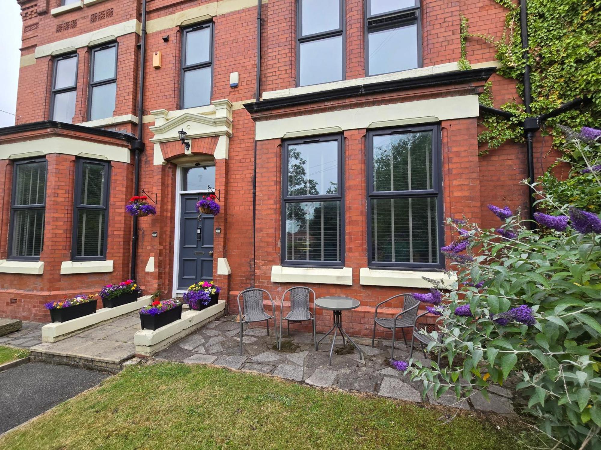 Victorian Renovation Room 6 Bootle  Exterior photo
